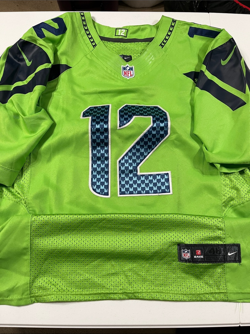 Nike Mens Neon Green Seahawks #12 Fan Jersey